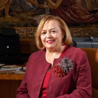 La presidenta del CSIC, Rosa Menéndez, Premio Clara Campoamor 2021