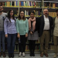 Los asistentes a la visita flanqueados a la izquierda por Juan Rodríguez y a la derecha por Helena Rodríguez