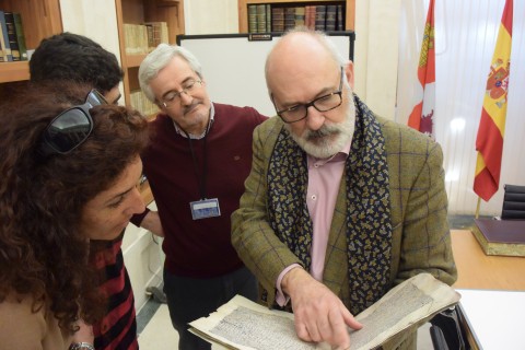 Alfredo Alvar, investigador del IH (CCHS-CSIC), visitó el Archivo General de Simancas con uno de los alumnos del progama 4ºESO+Empresa.