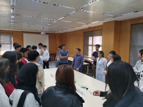 Estudiantes del IES Avda de Toreros visitan el CCHS