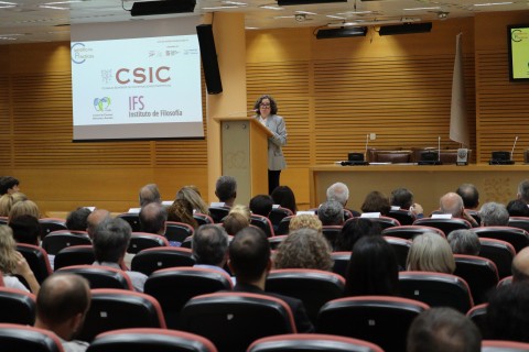Intervención de Gloria Fernández-Mayoralas, directora del CCHS-CSIC
